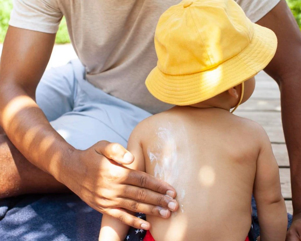 MUSTELA Spray Solar Bebés y Niños SPF50+ (200ml)-3