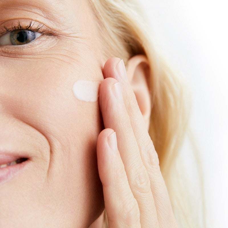 EUCERIN Hyaluron-Filler +Elasticity Noche 50ml-7