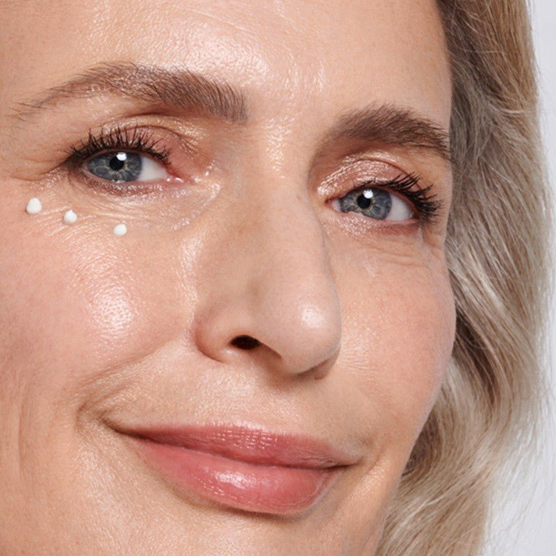 EUCERIN Hyaluron Filler +Elasticity Contorno de Ojos FPS20 (15ml)-8