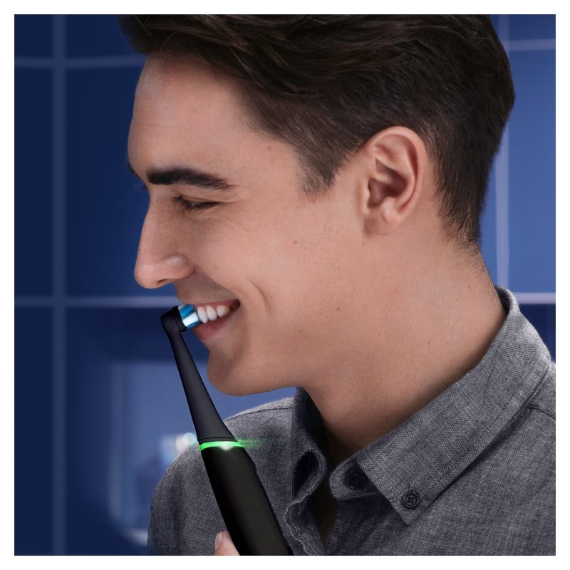 ORAL-B Cepillo Eléctrico Limpieza Profesional Negro IO 6-9