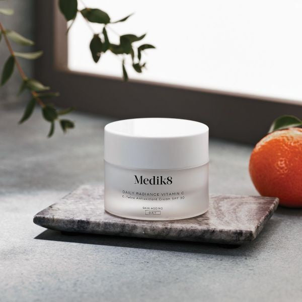 Medik8 Daily Radiance Vitamin C 50 ml-3