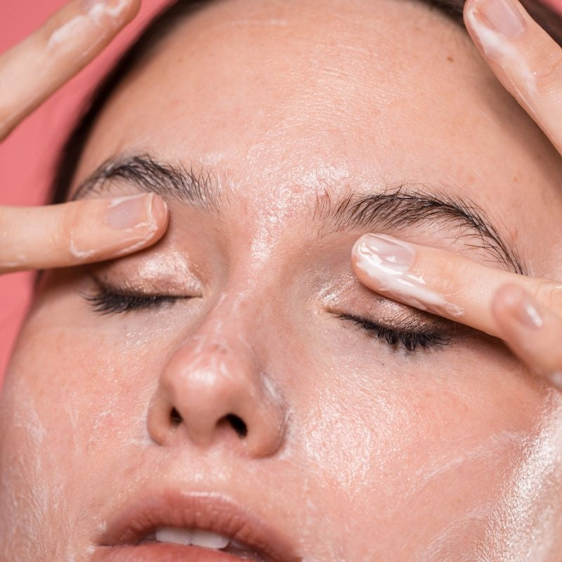 Freshly Cosmetics Rose Quartz Facial Cleanser 100 ml-4