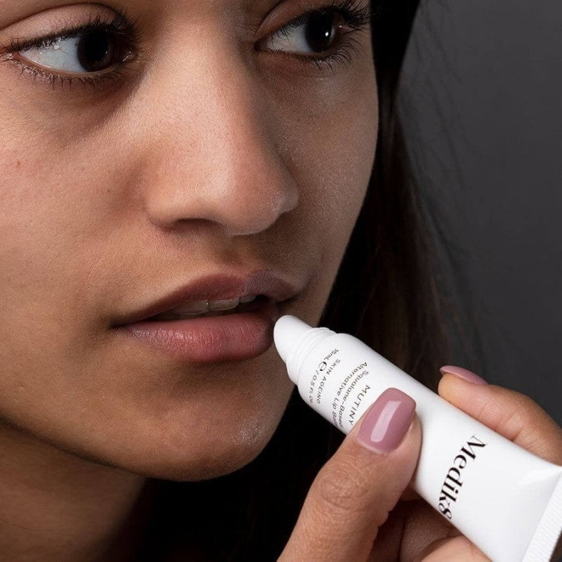 Medik8 Balsamo Labial Mutiny 15 ml a base de esqualano-3