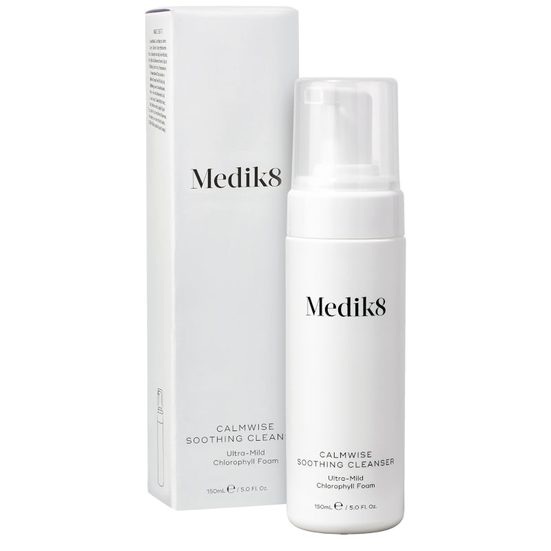 Medik8 Calmwise Soothing Cleanser 150 ml-1