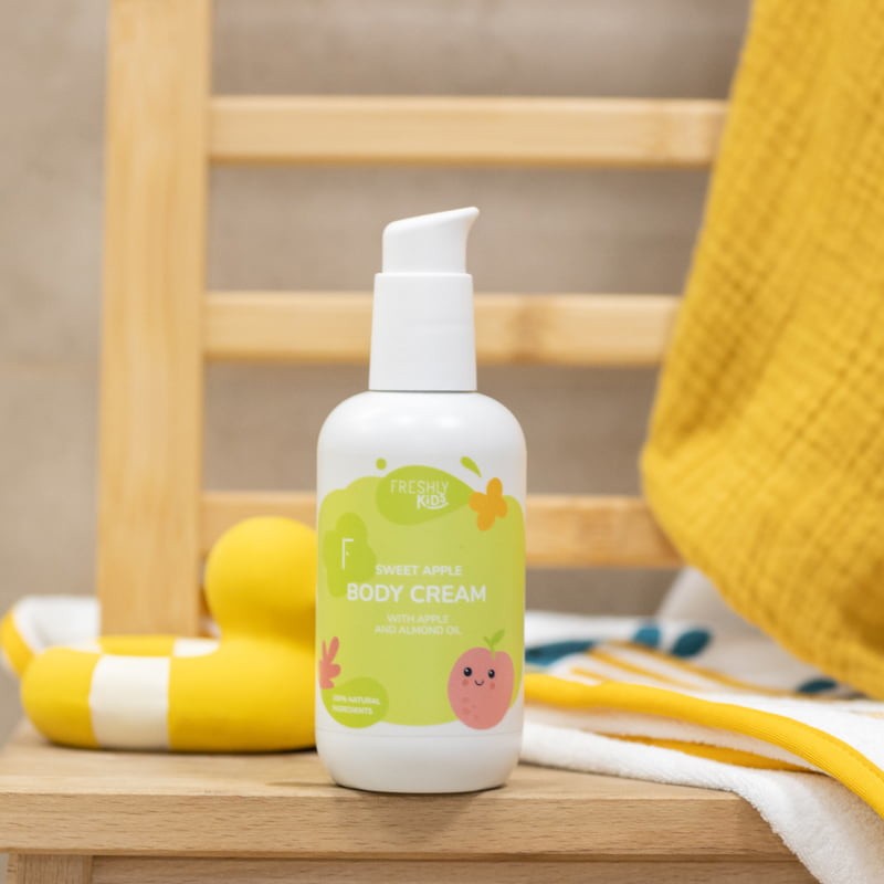 Freshly Cosmetics Sweet Apple Body Cream Estandar 200ml-4