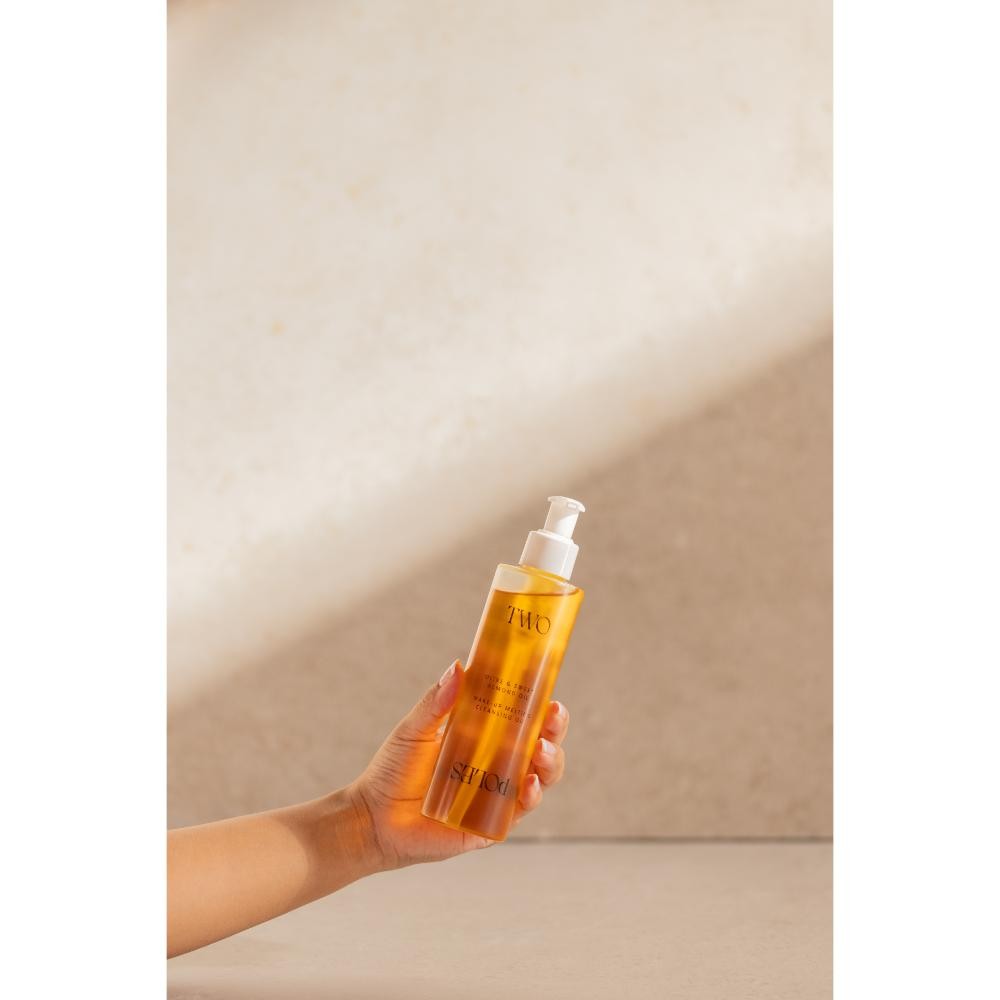 Two Poles Make-up Melting Cleansing Oil 190 ml-7