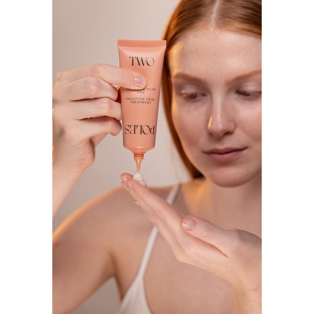 Two Poles Vacation Skin Treatment 40 ml-4
