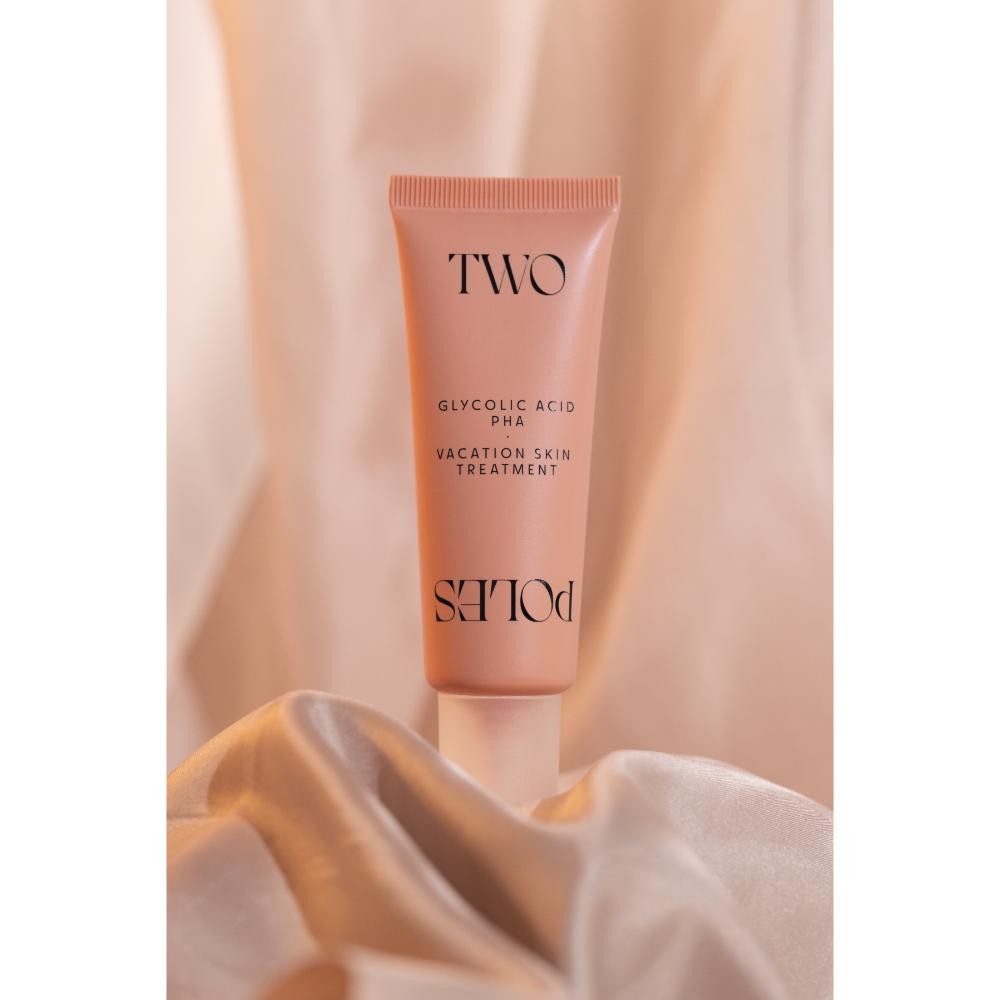 Two Poles Vacation Skin Treatment 40 ml-5