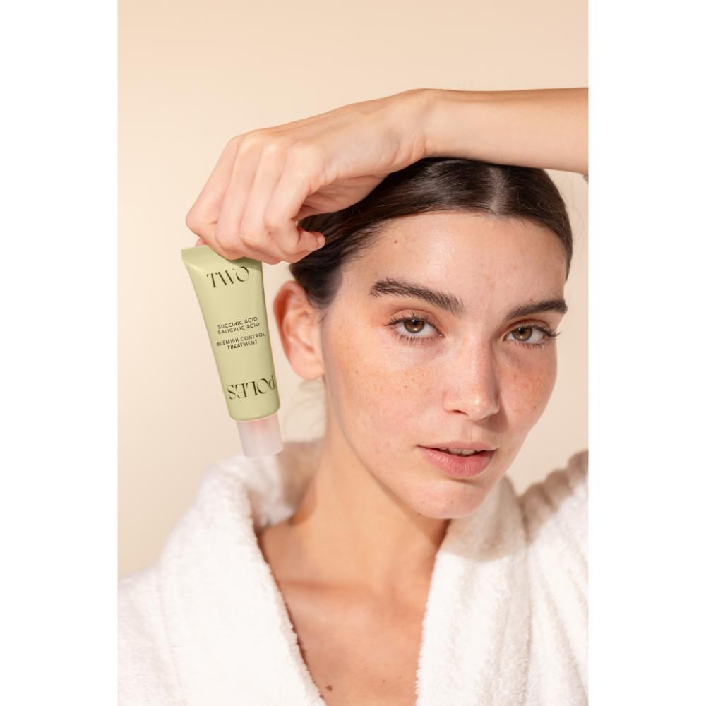 Two Poles Blemish Control Treatment 40 ml-5