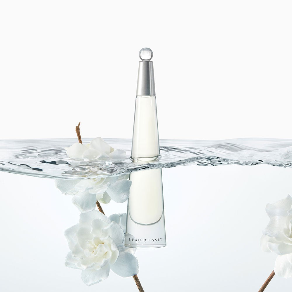 Issey Miyake L'Eau d'Issey Eau de Parfum 50ml-4
