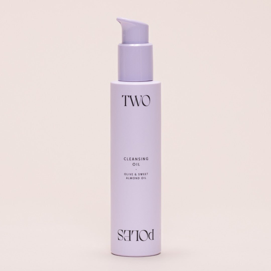 Two Poles Make up Cleansing Oil 150ml