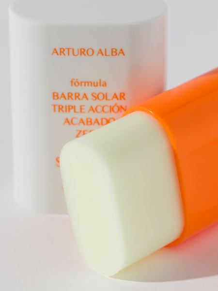 Arturo Alba Barra Solar Triple Acción SPF50 PA++++ 14,4g