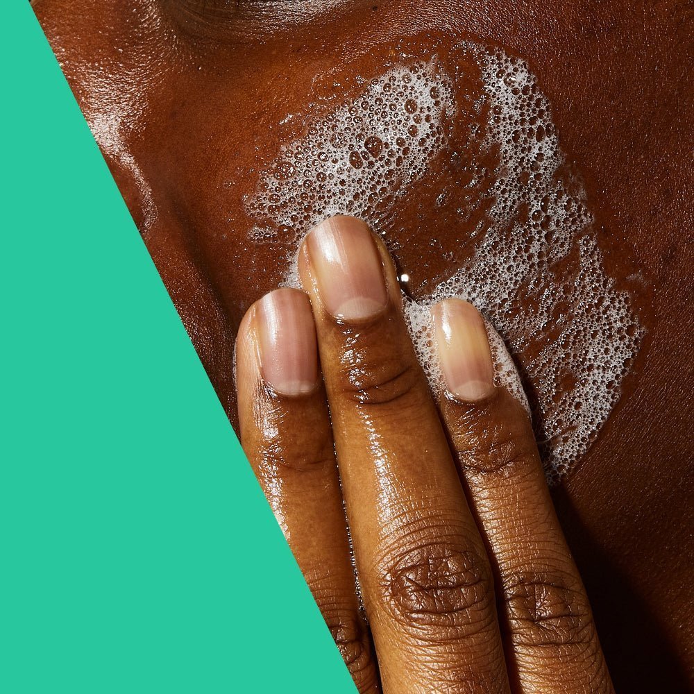 Limpiador facial: el paso mas descuidado y el que mas importa en tu rutina