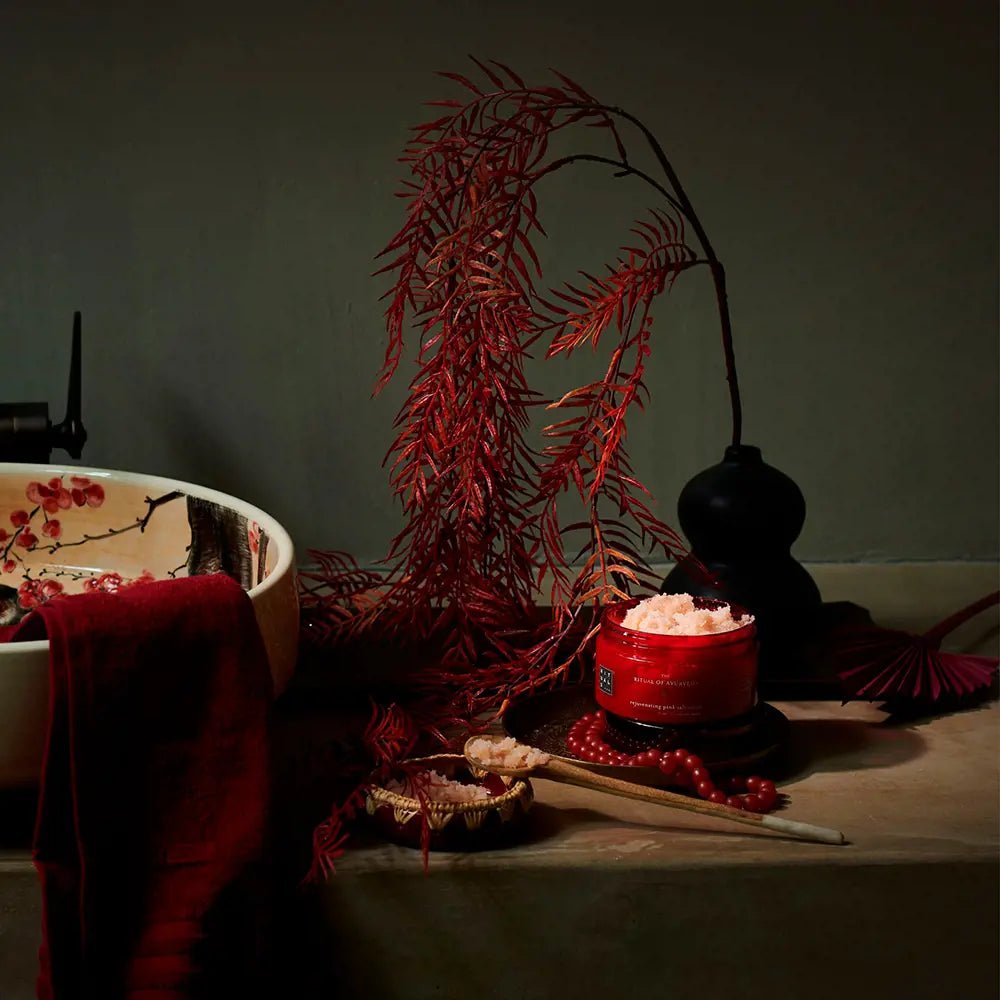 Rituals The Ritual Of Ayurveda Rejuvenating Body Scrub 300g