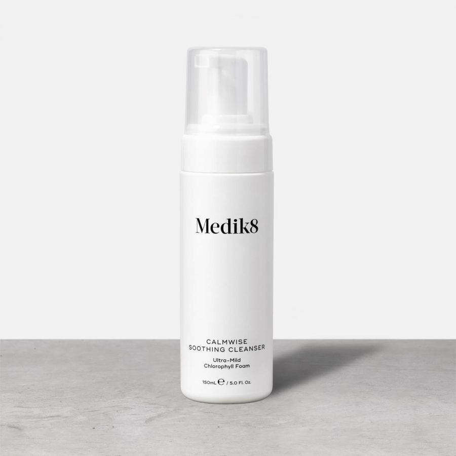 Medik8 Calmwise Soothing Cleanser 150 ml-4