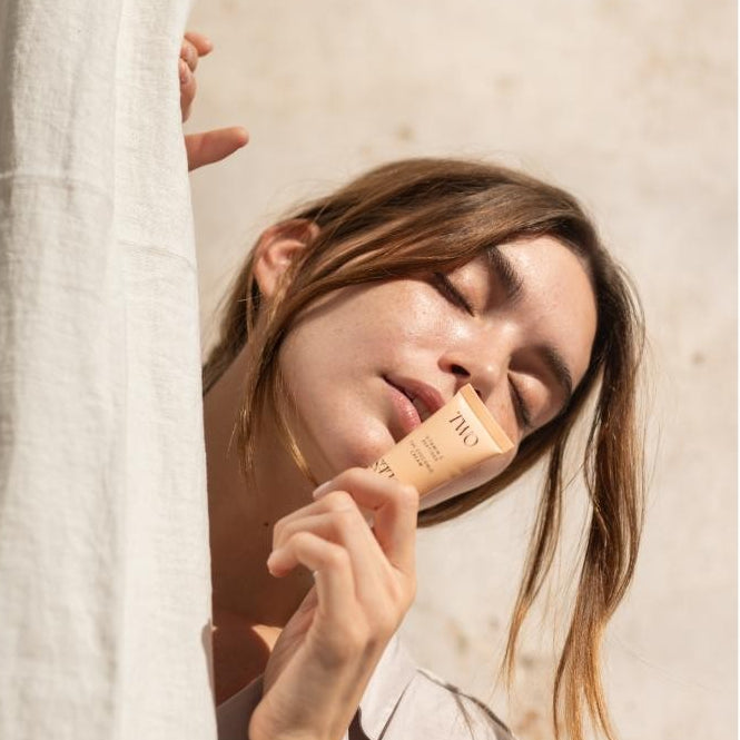 Two Poles The Eyeconic Cream 15 ml-5