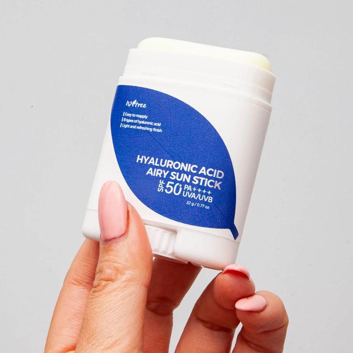 Isntree Hyaluronic Acid Airy Sun Stick Spf 50 22g - 2